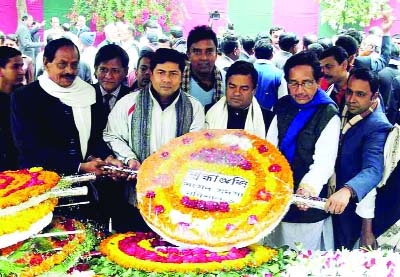 GOPALGANJ: Newly -elected MP from Barisal-2 Adv Talukder Younus placing wreaths at the mazar of Bangabandhu Sheikh Mujibor Rahman at Tungipara in Gopalganj yesterday.