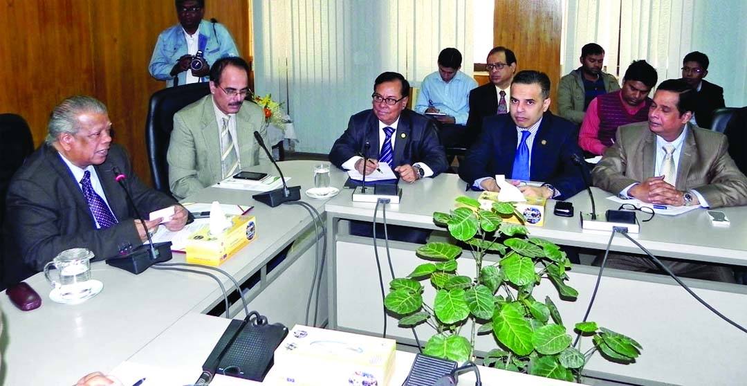 The Board of Directors of Dhaka Chamber of Commerce & Industry (DCCI) led by its President Mohammad Shahjahan Khan calls on Industries Minister Amir Hossain Amu at Ministry of Industries on Sunday. Industries Secretary Mohammad Moinuddin Abdullah, DCCI Se
