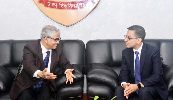 Prof Dr. Keiichi Ogawa of Kobe University, Japan called on Dhaka University Vice-Chancellor Prof. Dr. Md. Akhtaruzzaman today January 16, 2023 at the latter's office of the university. NN photo